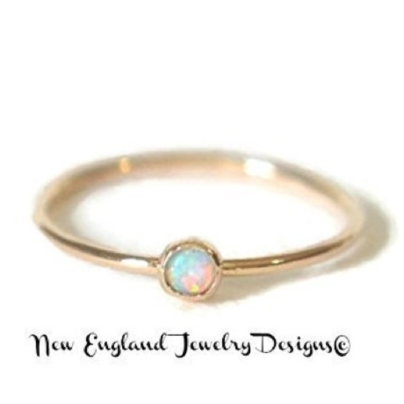 Gold tiny 3mm fire opal gemstone stacking ring - Picture 3 of 5